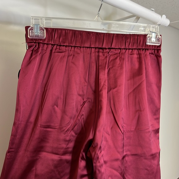 NWT Amazon Burgundy Elastic Waist Satin Pants- XS - Picture 6 of 7
